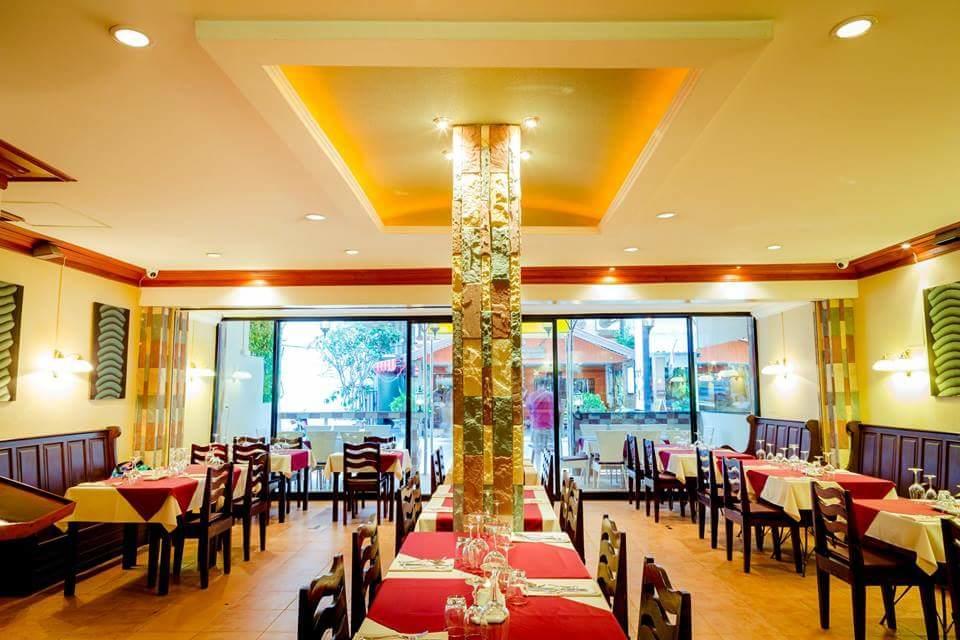 Avenue Beach Hotel Jomtien Exterior foto